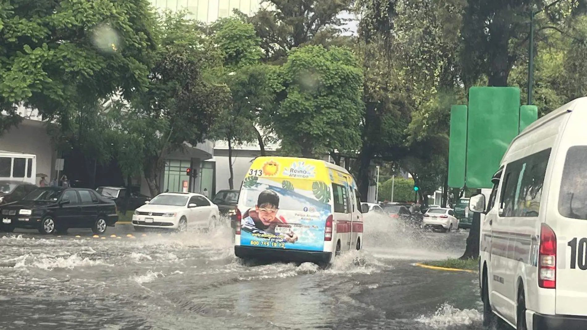 Encharcamiento en la colonia Las Américas